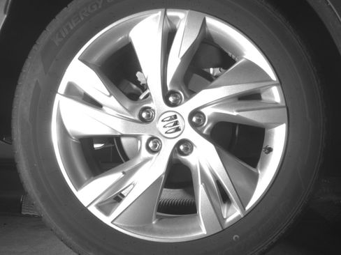 Used 2025 Buick Encore GX Preferred AWD/4WD image 15