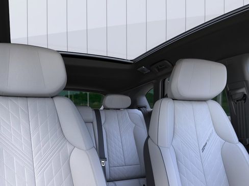 New 2026 Cadillac Optiq V w/ Carbon Fiber Package AWD/4WD image 24