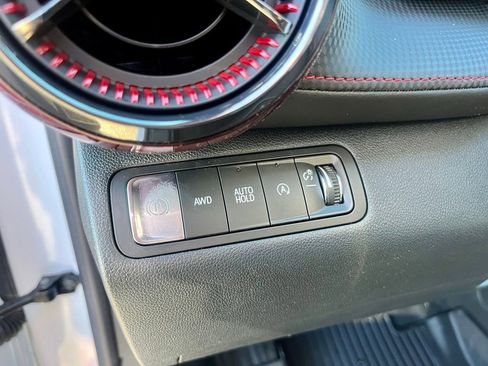 New 2026 Chevrolet Equinox RS w/ Convenience Package III AWD/4WD image 21