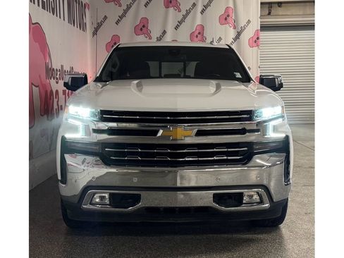 Used 2022 Chevrolet Silverado 1500 LTZ w/ LTZ Premium Package image 5