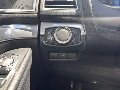 Used 2019 Ford Explorer Limited w/ Ford Safe & Smart Package AWD/4WD image 30