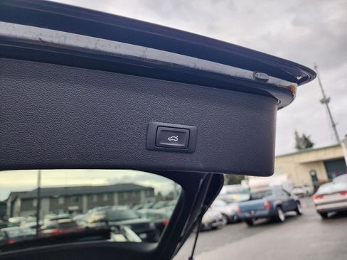 Used 2015 Audi A4 Premium image 28