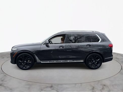 Used 2020 BMW X7 xDrive40i w/ Executive Package AWD/4WD image 3