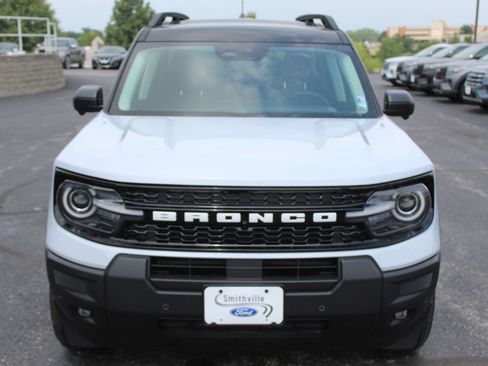 New 2026 Ford Bronco Sport Outer Banks w/ Outer Banks Tech Package+ AWD/4WD image 9