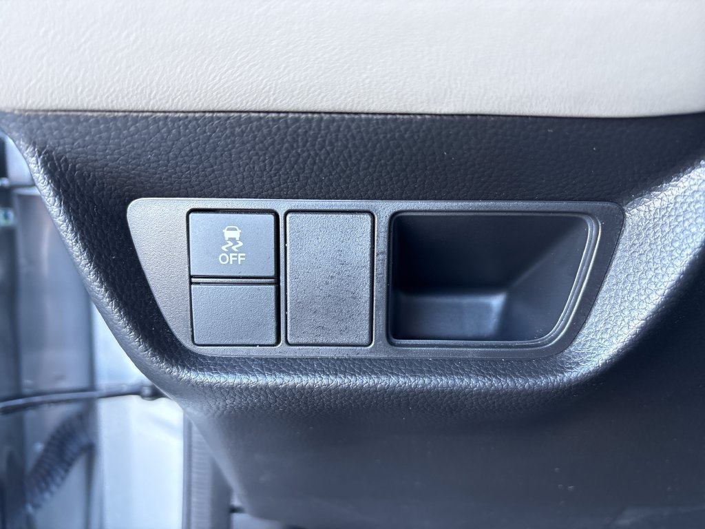 Used 2025 Honda HR-V EX-L image 31