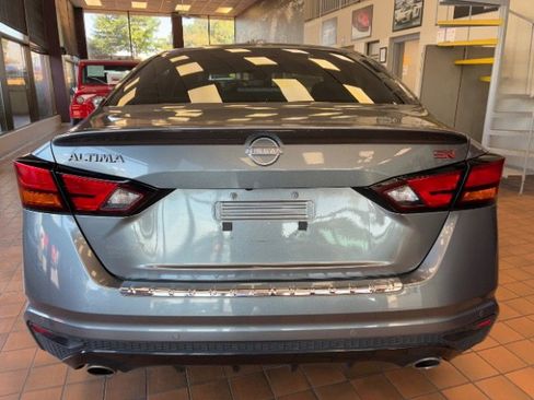 Used 2023 Nissan Altima 2.5 SR image 11