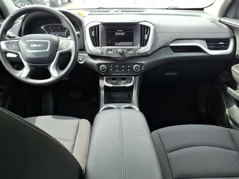 Used 2023 GMC Terrain SLE FWD image 10
