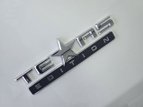 New 2026 Chevrolet Silverado 3500 LT w/ Texas Edition AWD/4WD image 12