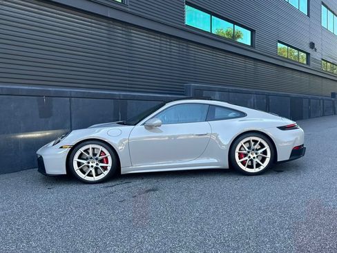 Certified 2026 Porsche 911 Carrera GTS RWD image 2