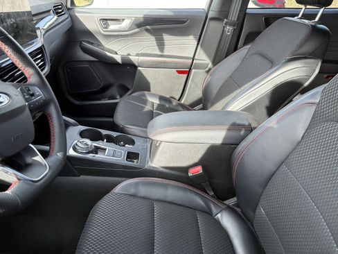 Used 2024 Ford Escape ST-Line Elite image 7