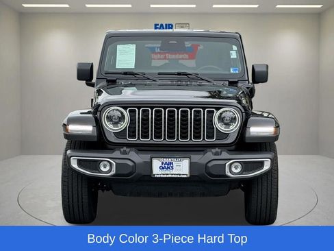 Certified 2025 Jeep Wrangler Unlimited Sahara AWD/4WD image 5