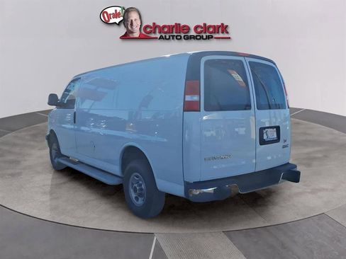 Used 2024 GMC Savana 2500 w/ Driver Convenience Package image 3