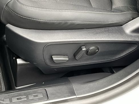 New 2024 Ford Bronco Sport Badlands image 9