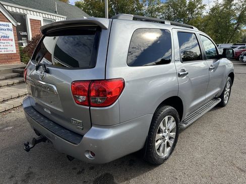 Used 2013 Toyota Sequoia Limited AWD/4WD image 7