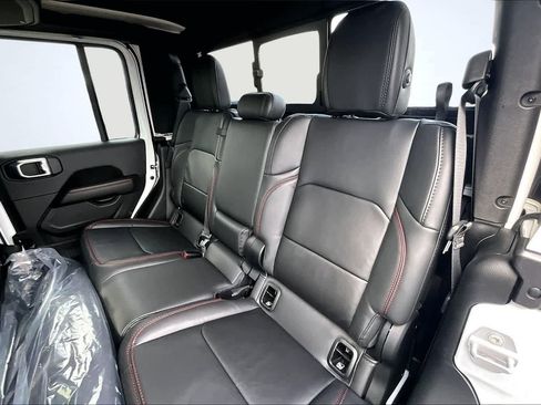 New 2026 Jeep Gladiator Rubicon image 13