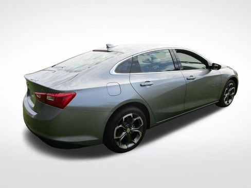 Used 2024 Chevrolet Malibu LT image 7