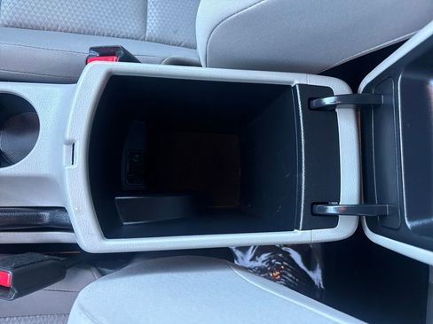 Used 2023 Kia Soul LX image 25