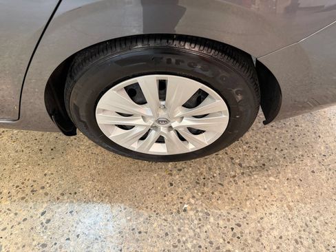 Used 2025 Nissan Sentra S FWD image 24