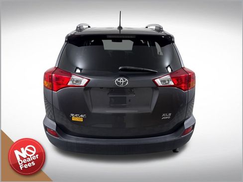 Used 2015 Toyota RAV4 XLE AWD/4WD image 5