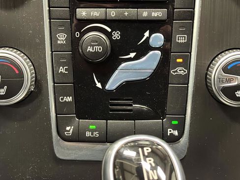 Used 2016 Volvo XC60 T6 w/ Proximity Package image 22