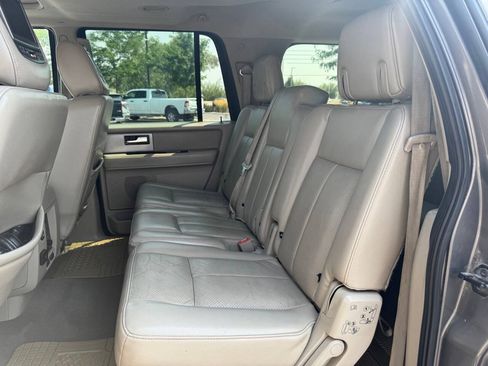 Used 2011 Ford Expedition Max Limited AWD/4WD image 31