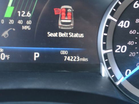 Certified 2023 Toyota Highlander Bronze Edition image 34