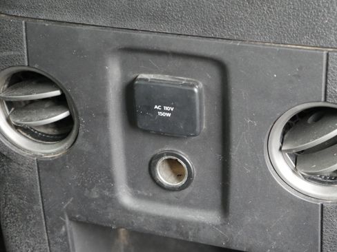 Used 2015 Ford F350 Lariat w/ Lariat Ultimate Package image 28