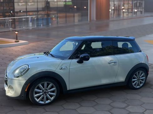 Used 2015 MINI Cooper S FWD image 3