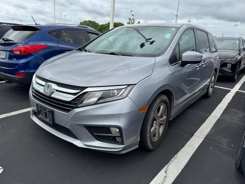 Used 2018 Honda Odyssey EX-L image 3
