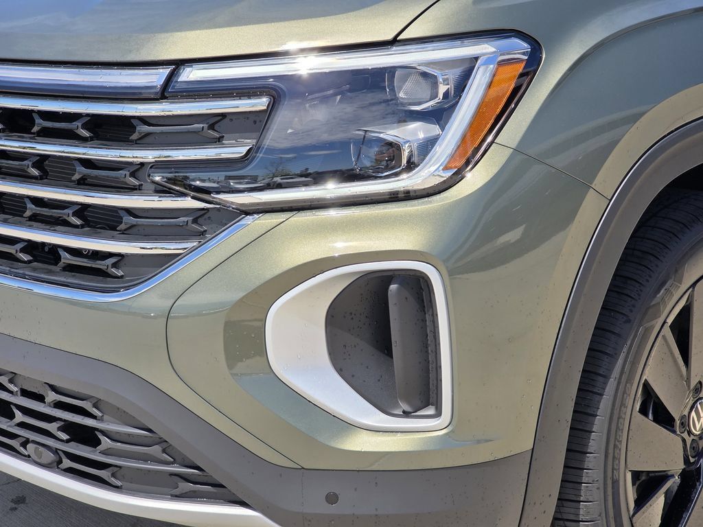 New 2026 Volkswagen Atlas SE FWD image 7