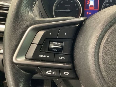 Used 2023 Subaru Forester Premium AWD/4WD image 7