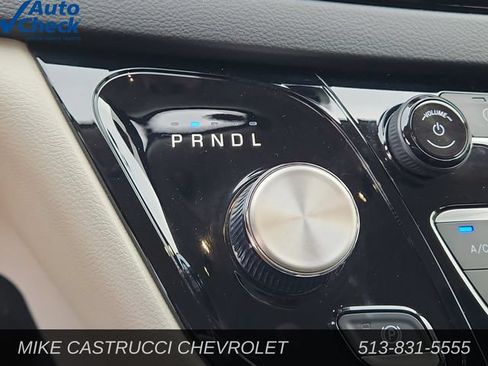 Used 2023 Chrysler Voyager LX FWD image 21