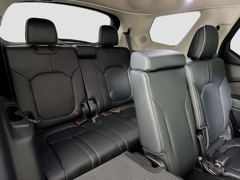 Used 2023 Honda Pilot Elite image 26