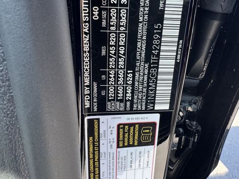 Used 2026 Mercedes-Benz GLC 350e 4MATIC image 37