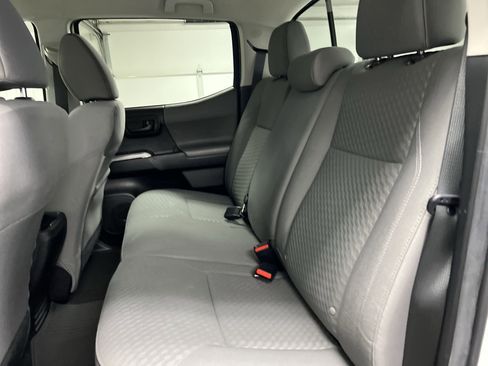 Used 2022 Toyota Tacoma SR5 image 79