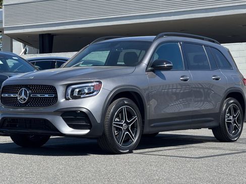 Certified 2023 Mercedes-Benz GLB 250 GLB 250 image 8