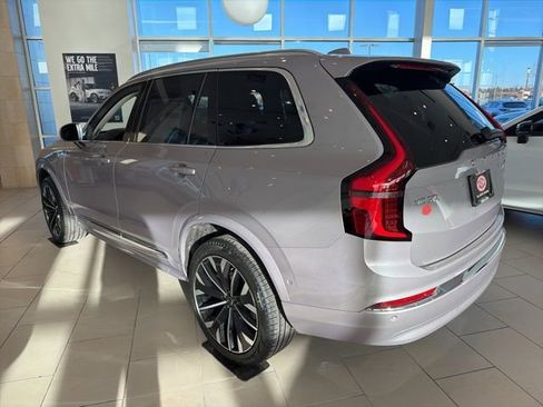 New 2026 Volvo XC90 B6 Ultra w/ Protection Package Premier AWD/4WD image 4
