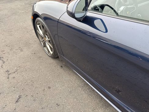 Used 2018 Porsche 718 Cayman image 24