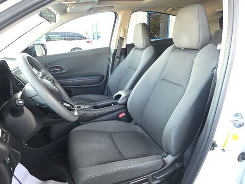 Used 2020 Honda HR-V EX image 11