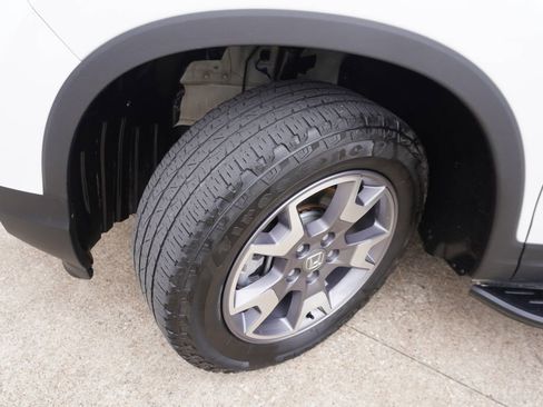 Used 2023 Honda Passport TrailSport image 31
