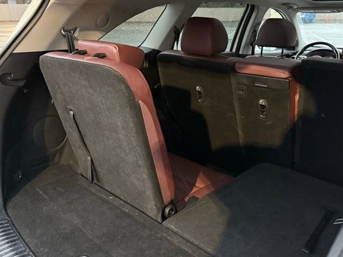 Used 2018 Kia Sorento SX image 36