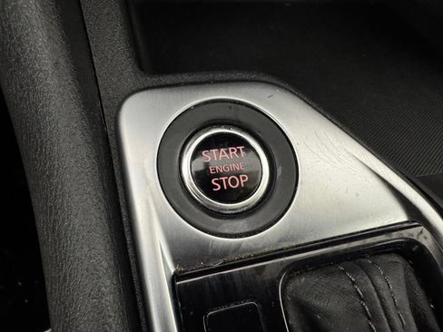 Used 2024 Nissan Sentra SV FWD image 22