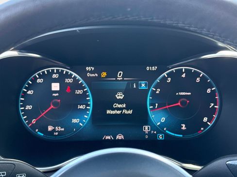 Used 2022 Mercedes-Benz GLC 300 4MATIC image 27