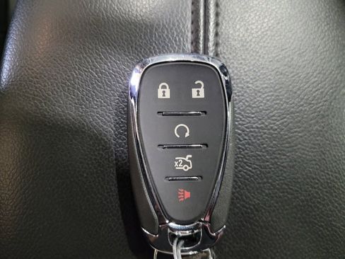 Used 2023 Chevrolet Malibu LT FWD image 32