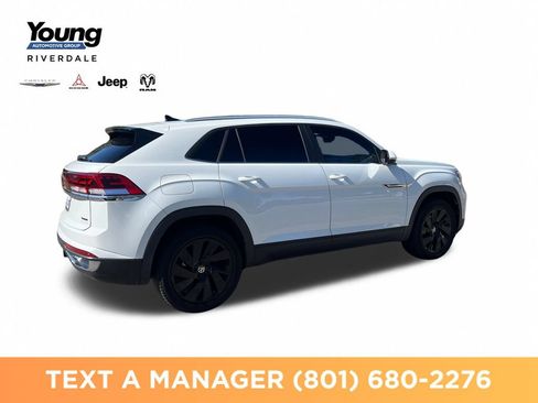 Used 2024 Volkswagen Atlas Cross Sport SE AWD/4WD image 5