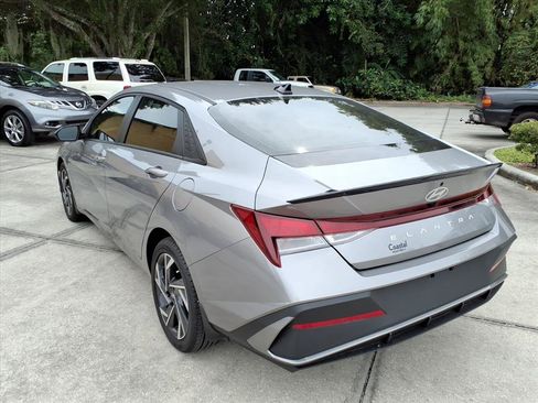 New 2025 Hyundai Elantra Sport w/ Cargo Package image 24