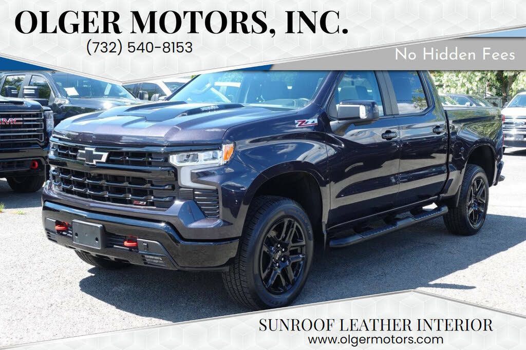 Used 2022 Chevrolet Silverado 1500 LT Trail Boss w/ LT Trail Boss Premium Package AWD/4WD image 1