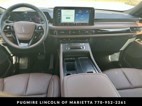 New 2026 Lincoln Aviator Reserve w/ Illumination Package RWD image 14