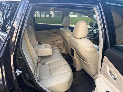 Used 2019 Nissan Murano SL w/ SL Technology Package FWD image 26