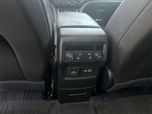 Used 2023 GMC Acadia Denali w/ Denali Ultimate Package image 22